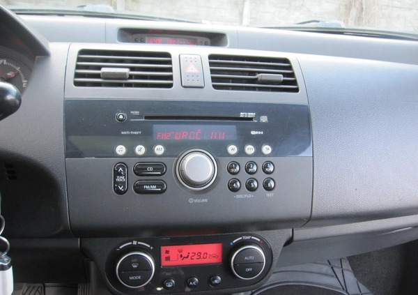 Suzuki Swift cena 8000 przebieg: 245320, rok produkcji 2007 z Żary małe 79